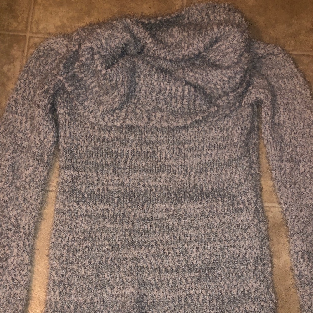 LC Lauren Conrad Sweater